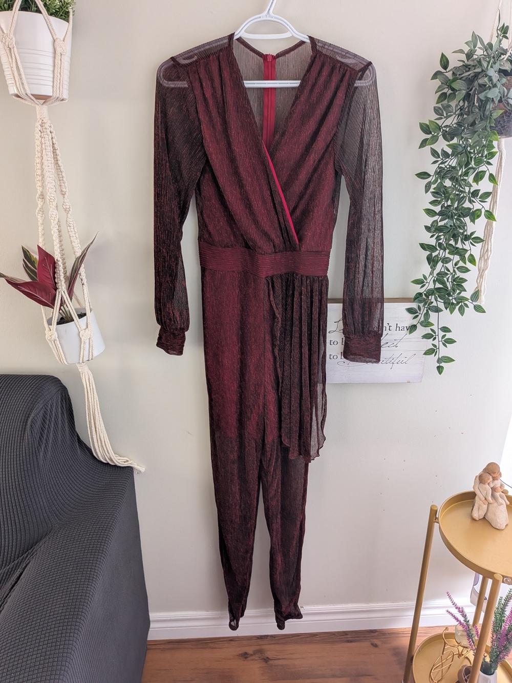 BNWT Elegant Sparkly Long-Sleeve Jumpsuit